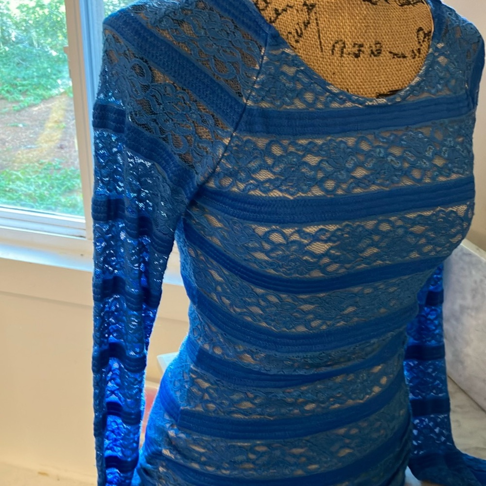 Bebe Blue Lace Dress with Long Sleeves Gorgeous Body-con Stretchy S - Picture 6 of 16